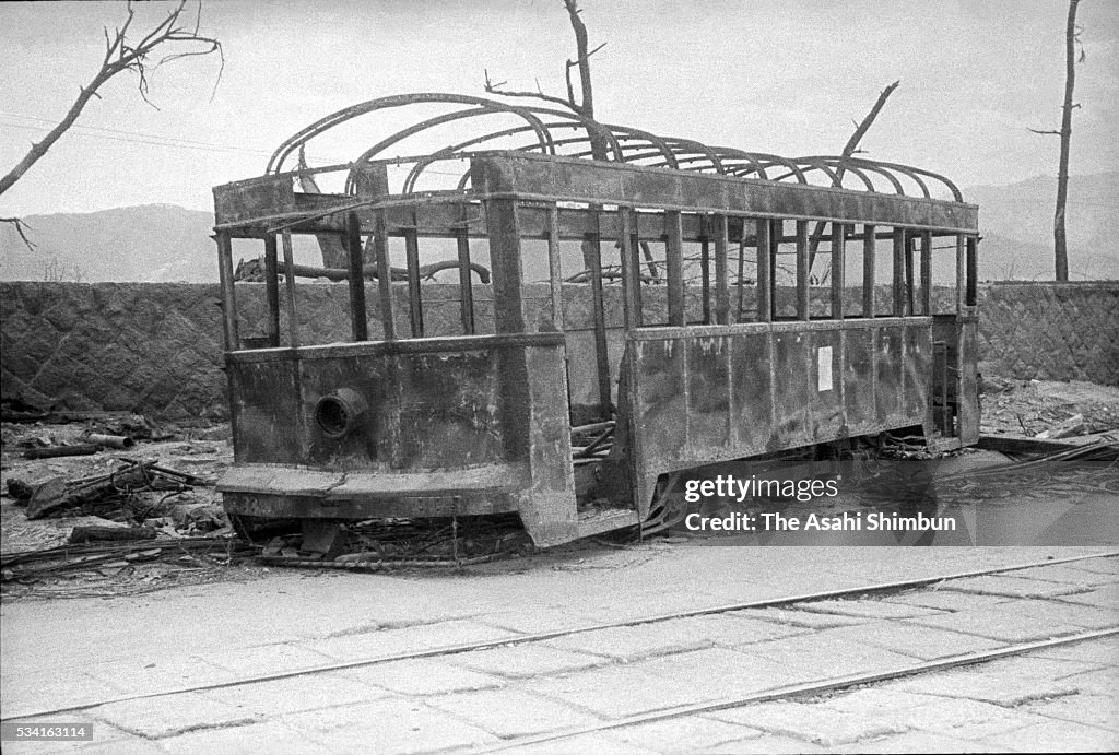 Aftermath Of Atomic Bombs Dropped In Hiroshima And Nagasaki