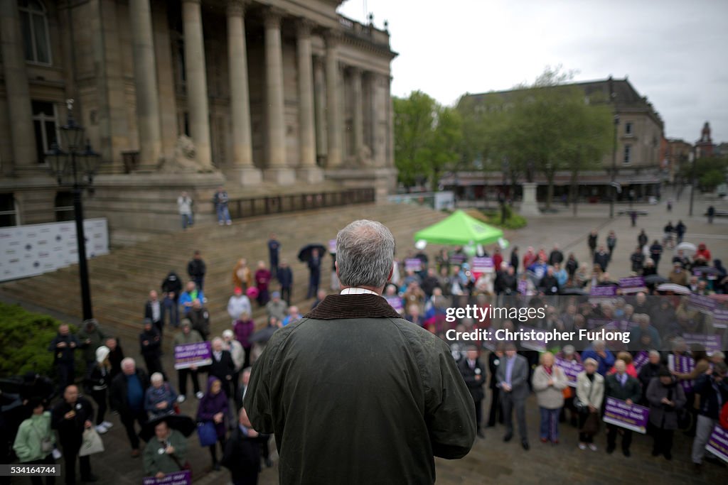 UKIP Referendum Bus Travels To South Yorkshire And Lancashire