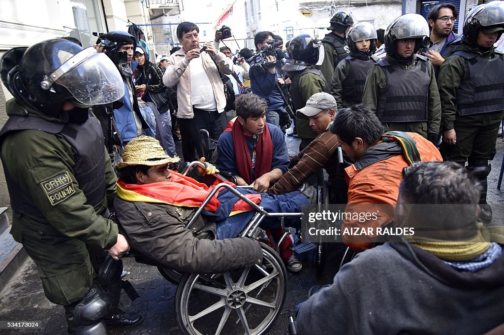 BOLIVIA-HEALTH-DISABLED-SUBSIDY-PROTEST