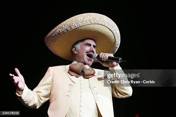 Traditional Ranchera El Idolo De Mexico Photos and Premium High Res Pictures - Getty Images