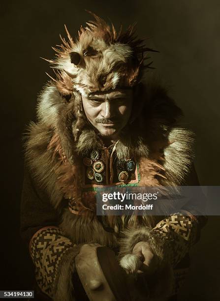 Shaman Rahujo 211 Siberian Shaman Stock Photos, High-Res Pictures, and Images - Getty ...