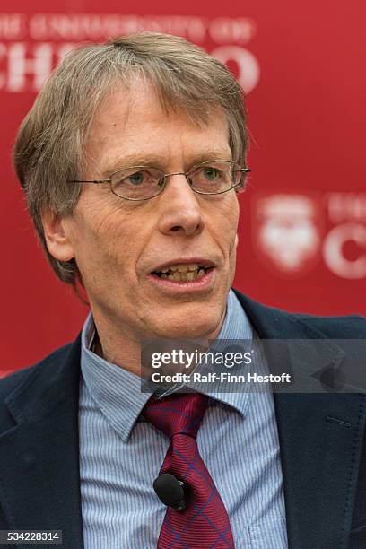 Lars Hansen 229 University Of Chicago Booth Stock Photos, High-Res Pictures, and ...