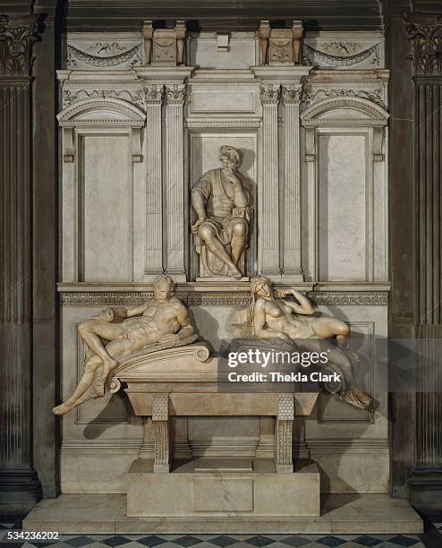 Marble|Creation date: 1524-1531|Located in: San Lorenzo, Florence, Italy