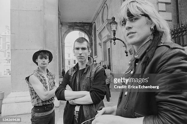 New Model Army, Justin Sullivan , Covent Garden, London, United Kingdom, 1983.
