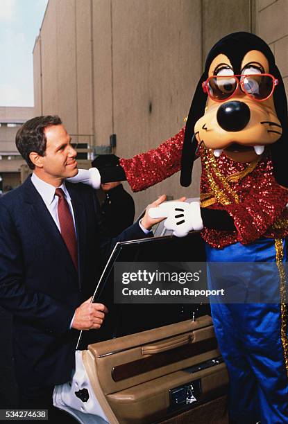 Mike Reed Pluto 120 Michael Rapoport Stock Photos, High-Res Pictures, and Images ...