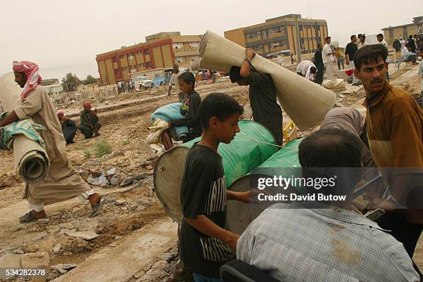 Control Risks Basra Battle Of Basra (2003) Photos and Premium High Res Pictures - Getty Images