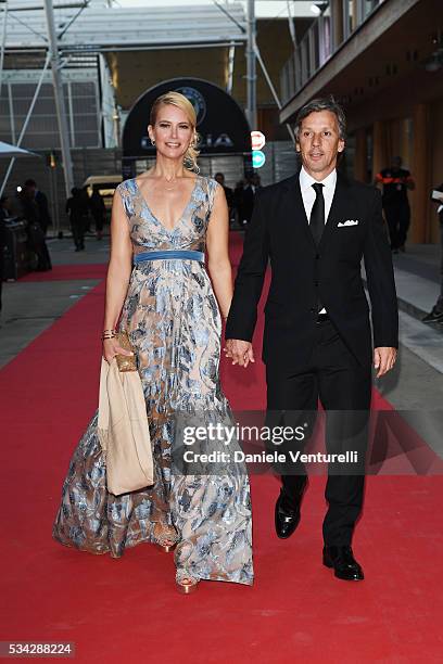 Valeria Mazza and Alejandro Gravier walk the red carpet of Bocelli and Zanetti Night on May 25, 2016 in Rho, Italy.