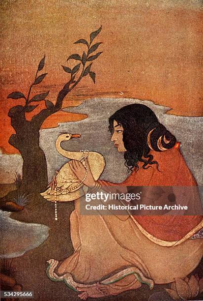 Vedic Princess 633 Hindu Princess Stock Photos, High-Res Pictures, and Images - Getty ...
