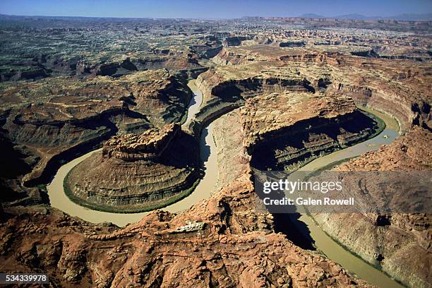 overview of dead horse point and colorado river - dead horse point state park stock pictures, royalty-free photos & images