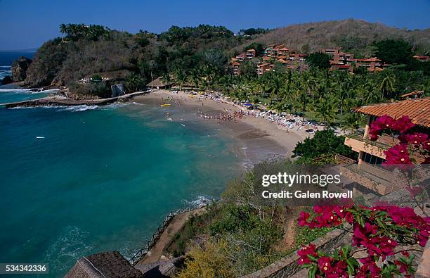 beach at club med - colima fotografías e imágenes de stock