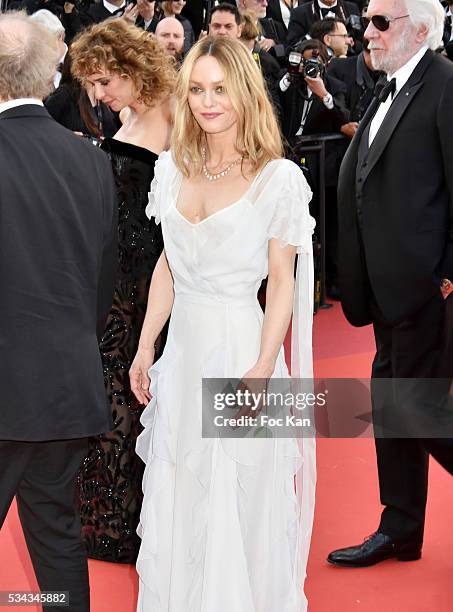 Vanessa Paradis attends 'The Last Face' Premiere during the 69th annual Cannes Film Festival at the Palais des Festivals on May 20, 2016 in Cannes,...