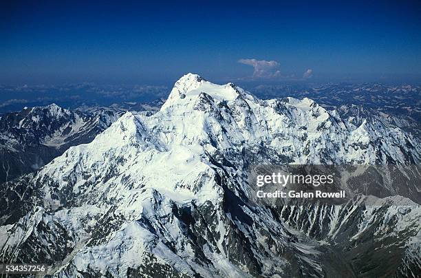 nanga parbat mountain in himilayas - nanga parbat - fotografias e filmes do acervo