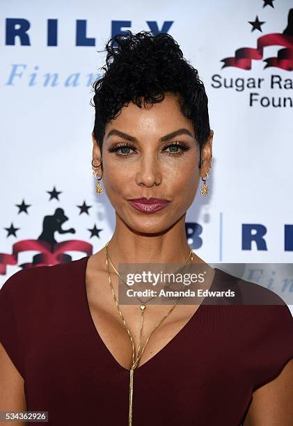 Television personality Nicole Mitchell Murphy arrives at the 7th Annual Big Fighters, Big Cause Charity Boxing Night Benefiting The Sugar Ray Leonard...