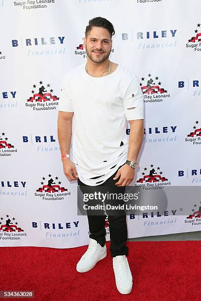 Ronnie Ortiz-Magro arrives at the 7th Annual Big Fighters, Big Cause Charity Boxing Night Benefiting The Sugar Ray Leonard Foundation at The Ray...