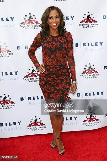 Holly Robinson Peete arrives at the 7th Annual Big Fighters, Big Cause Charity Boxing Night Benefiting The Sugar Ray Leonard Foundation at The Ray...