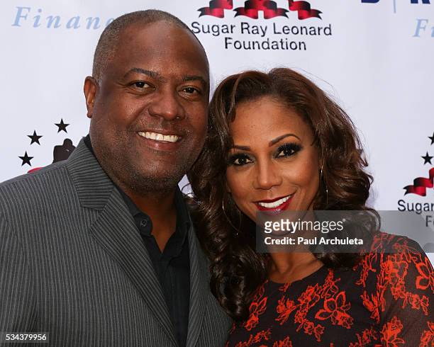 Actress Holly Robinson Peete and her Husband Rodney Peete attend the 7th annual "Big Fighters, Big Cause Charity Boxing Night" benefiting the Sugar...