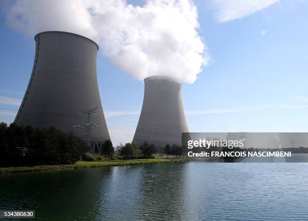 Picture taken on May 26, 2016 shows a general view of nuclear power plant of Nogent-sur-Seine. - Workers at nuclear power stations in France were set...