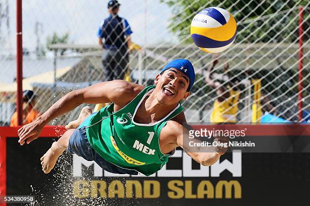 Lombardo Ontiveros of Mexico digging during 2nd day of the FIVB Moscow Grand Slam on May 25, 2016 in Moscow, Russia.