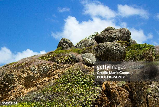 rocks on top of a hill - marie copps bildbanksfoton och bilder