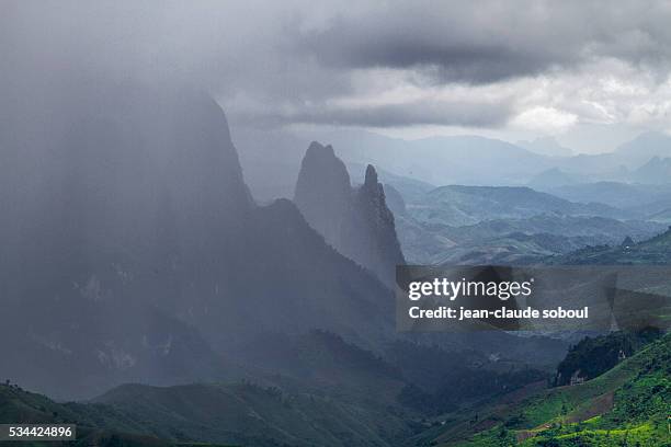 landscape in oudomxai district - oudomxai stock pictures, royalty-free photos & images