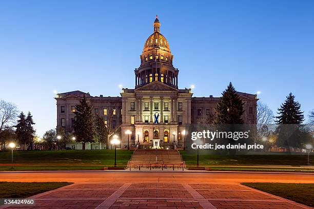 blue hour, capitol building, denver, colorado, america - colorado state capitol building stock pictures, royalty-free photos & images