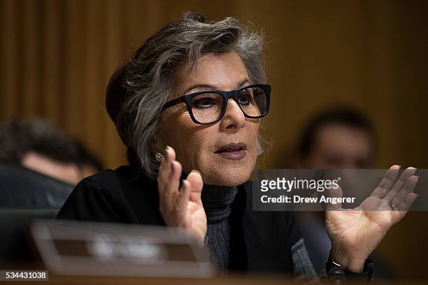 Committee ranking member Sen. Barbara Boxer questions witnesses during a Senate Foreign Relations Committee hearing concerning cartels and the U.S....