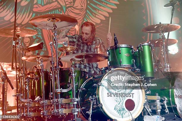 Morgan Rose of Sevendust performs at Mercury Ballroom on May 25, 2016 in Louisville, Kentucky.