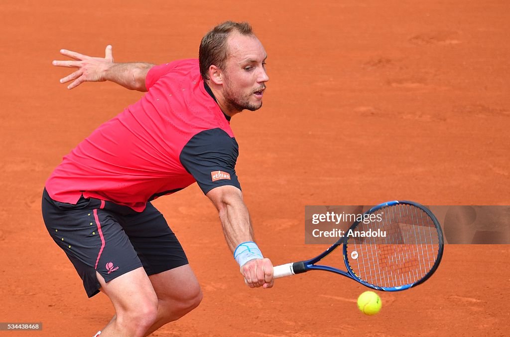 2016 French Open second round match - Novak Djokovic vs Steve Darcis