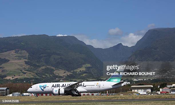 The first Boeing 787-8 of the two boings ordered by the Reunion's air-plane company Air Austral lands at the airport Roland-Garros of la Reunion, in...