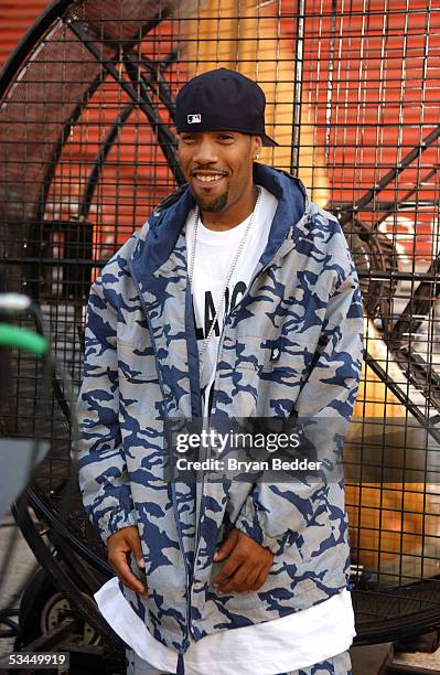 Rapper Redman appears on set during the filming of his new music video "Rush The Security" from his album "Red Gone Wild" August 21, 2005 in the...