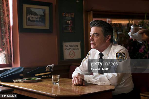 Heartfelt Passages" Episode 1723 -- Pictured: Peter Gallagher as Chief William Dodds --