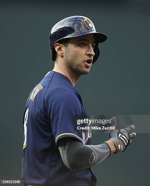 Left fielder Ryan Braun of the Milwaukee Brewers walks to the batter's box in the first inning during the game against the Atlanta Braves at Turner...