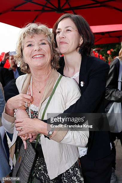 Jutta Speidel and Antonia Speidel during the 'Ein Herz fuer Kinder' summer party at Wannseeterrassen on May 26, 2016 in Berlin, Germany.
