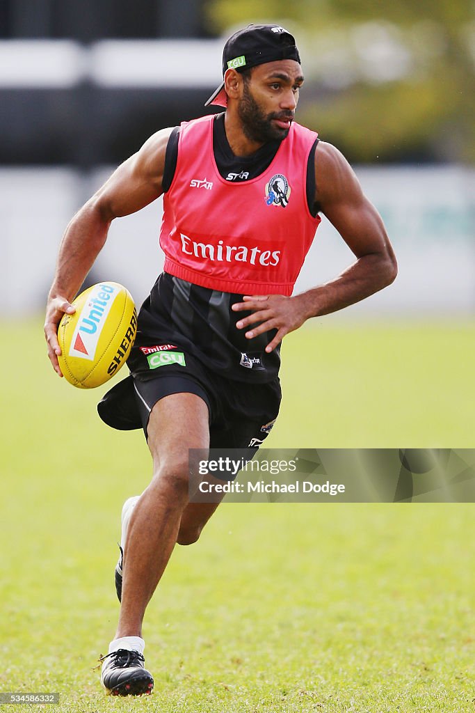 Collingwood Magpies Training Session