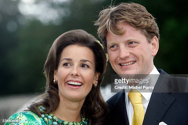 Dutch Prince Pieter Christiaan and Anita van Eijk pose after the civil wedding ceremony at The Loo Palace on August 25, 2005 in Apeldoorn, The...