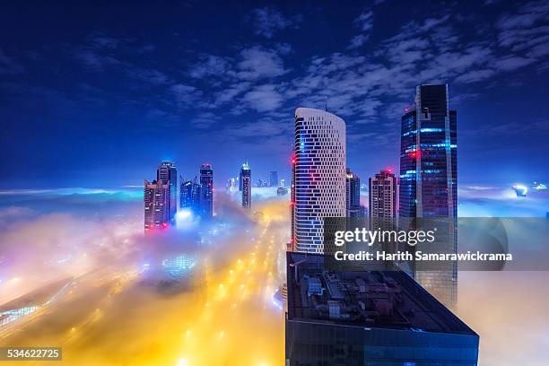 dubai skyline - dubai cityscape stock pictures, royalty-free photos & images