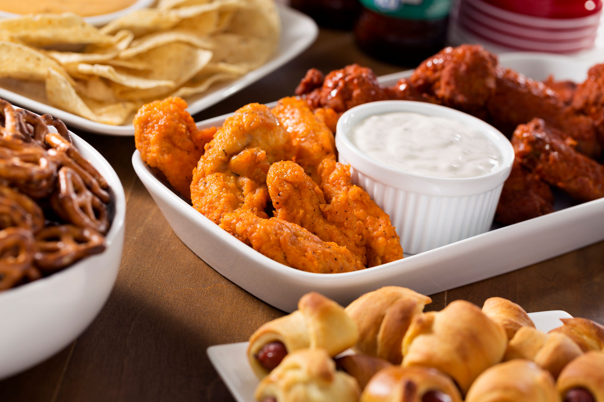 cocktails and wings