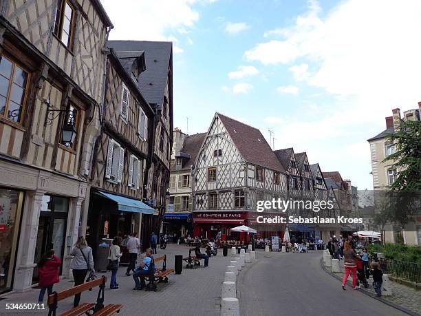bourges, place gordaine, france - bourges stock-fotos und bilder