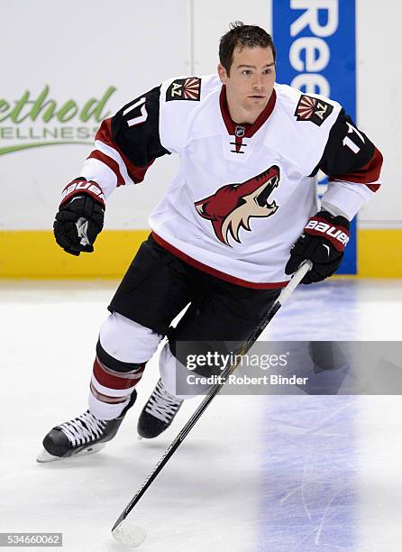 Steve Downie of the Arizona Coyotes warms up before the game against the Anaheim Ducks at Honda Center on October 14, 2015 in Anaheim, California.