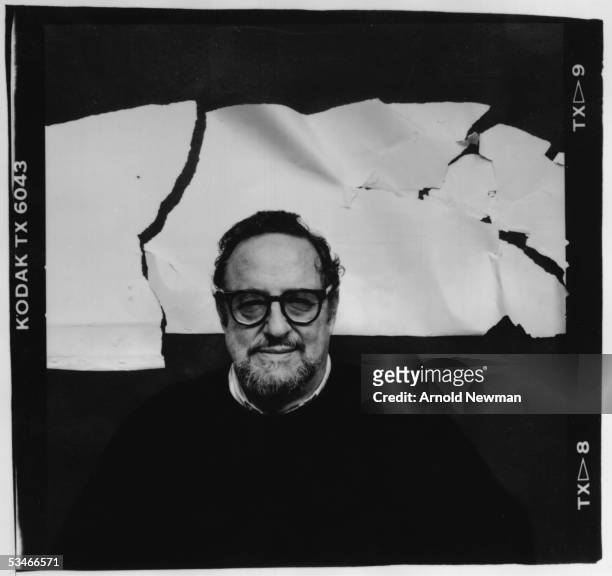 Self portrait of American photographer Arnold Newman, taken in his studio, New York, New York, October 19, 1987.