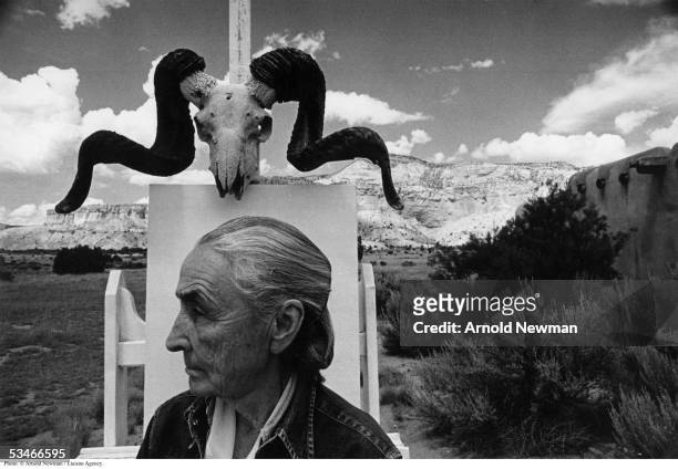 Painter Georgia O'Keeffe poses for portrait August 2, 1968 at Ghost Ranch in New Mexico.