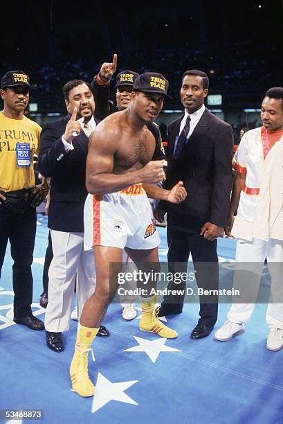 Donovan Razor Ruddock Early 381 Razor Ruddock Photos & High Res Pictures - Getty Images