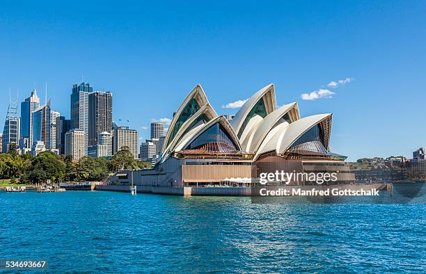 sydney opera house bennelong point - opera house stock pictures, royalty-free photos & images
