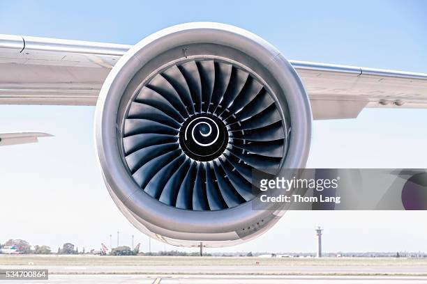 jet engine - turbine stock-fotos und bilder