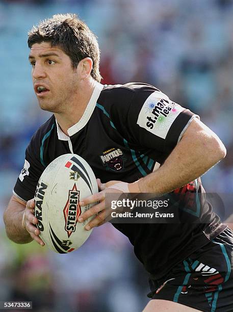 Luke Priddis of the Panthers in action during the round 25 NRL match between the Bulldogs and the Penrith Panthers held at Telstra Stadium on August...