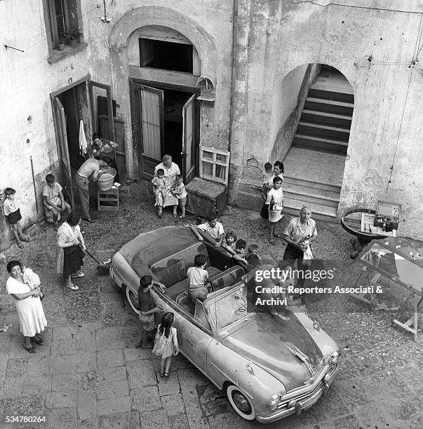 Spanish actor José Suarez acting in La Sfida. Italy, 1957