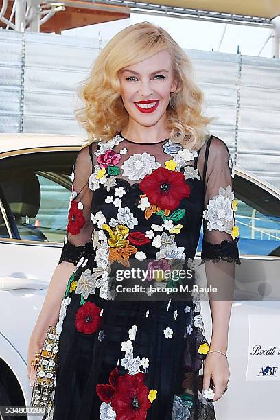 Kylie Minogue arrives at Bocelli and Zanetti Night on May 25, 2016 in Rho, Italy.