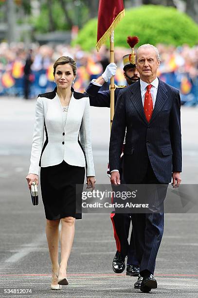 Queen Letizia of Spain and Spanish Defense Minister Pedro Morenes attend the Armed Forces Day Hommage on May 28, 2016 in Madrid, Spain.