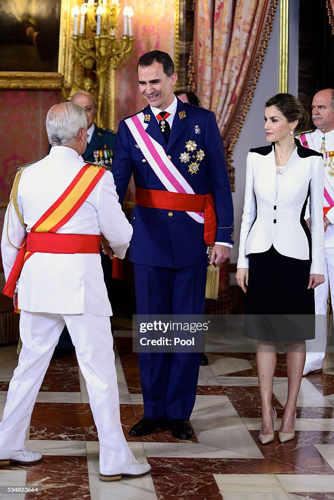 Spanish Royals Attend the Armed Forces Day Hommage Reception