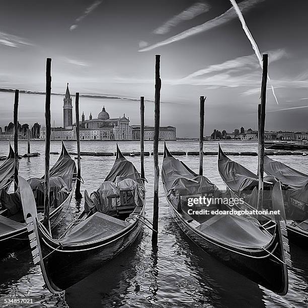 a great army at rest - edoardogobattoninet stock pictures, royalty-free photos & images